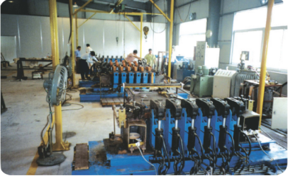 ZCN070S-（2000，9頭/3000，14頭）水發(fā)線棒多頭液壓成型熱壓機(jī)